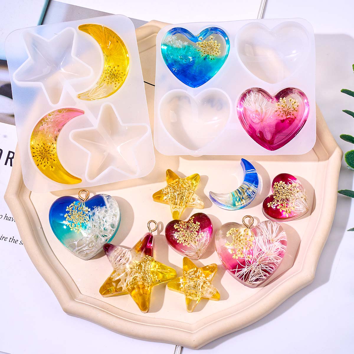 Resin Art Mold - ハートスタームーンペンダントシリコンモールド DIY エポキシ樹脂ジュエリー鋳造金型ネックレスモールドキーホルダー工芸品作成用品