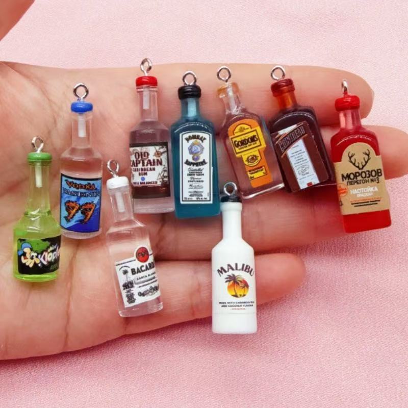11個入り ミニシミュレーションレジン 3Dペンダント イヤ - Resin Art Pendant のレビューと価格